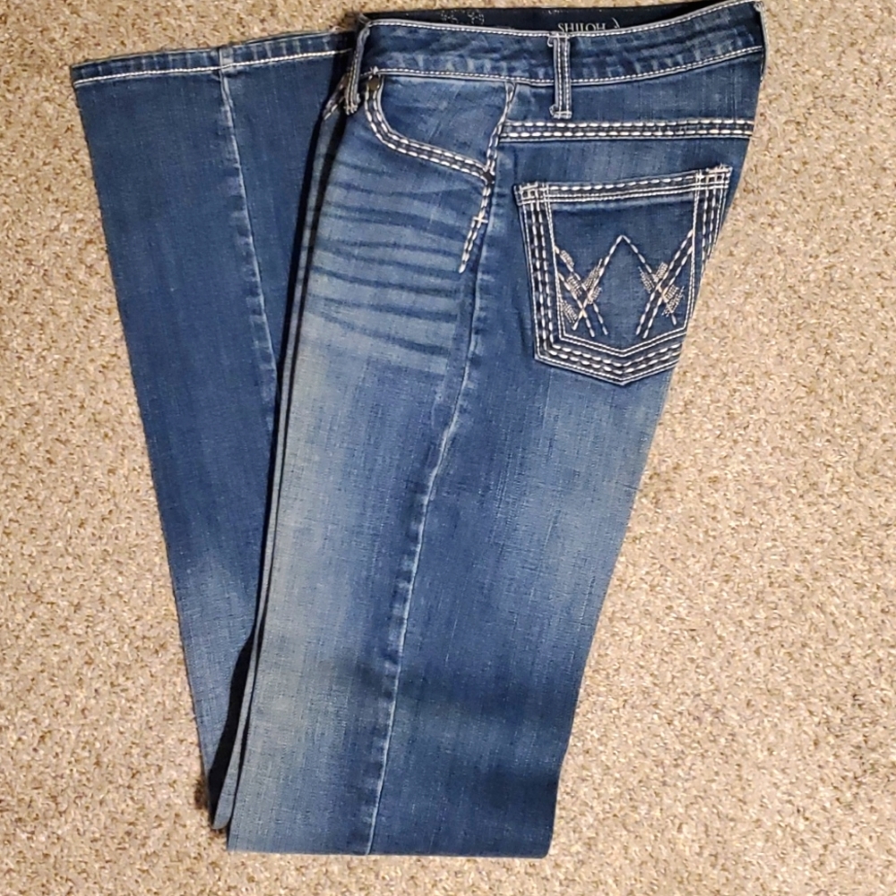 Women's wrangler Shiloh boot cut jeans
